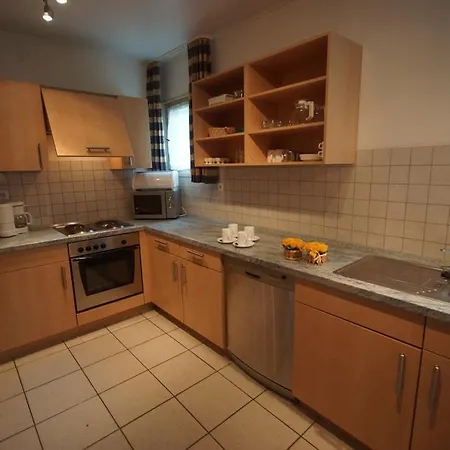 H - Bungalow *